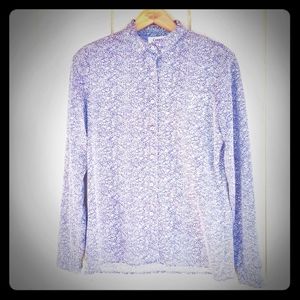 Women's classic button down shirt